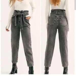 We the free paper bag straight leg black acid wash jeans sz 27